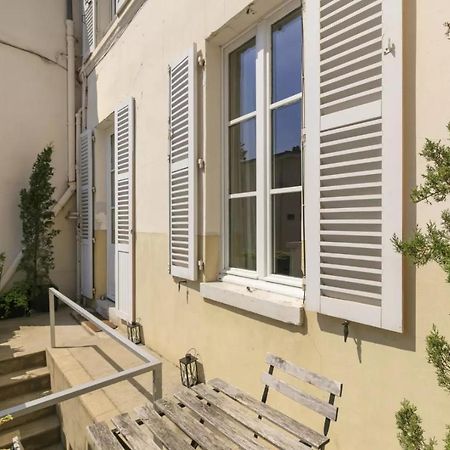 La Terrasse De Mademoiselle Lägenhet Versailles Exteriör bild